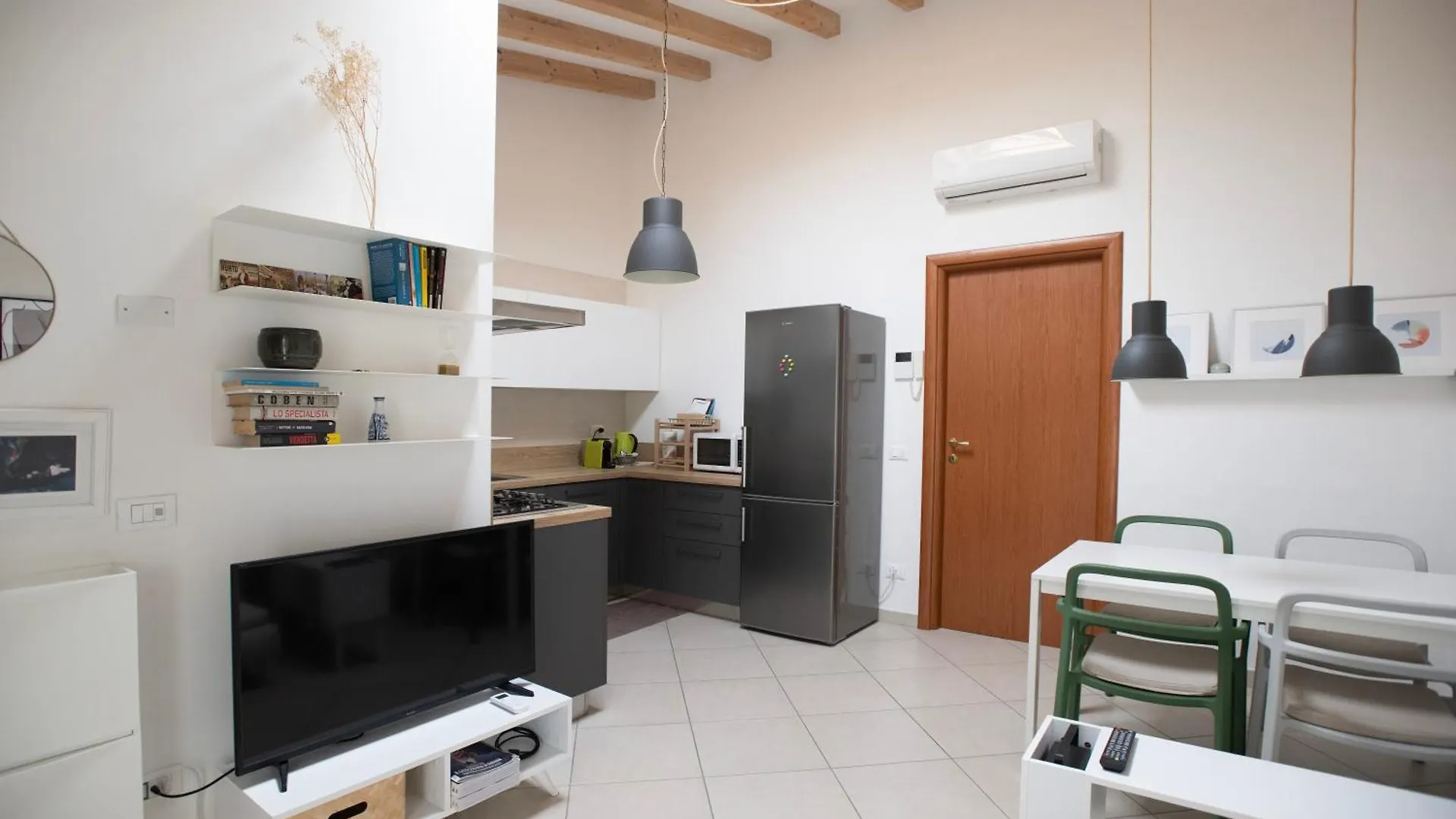 Apartment L'Arche Comfort&Relax - Green House Di Via Zanoli Milan